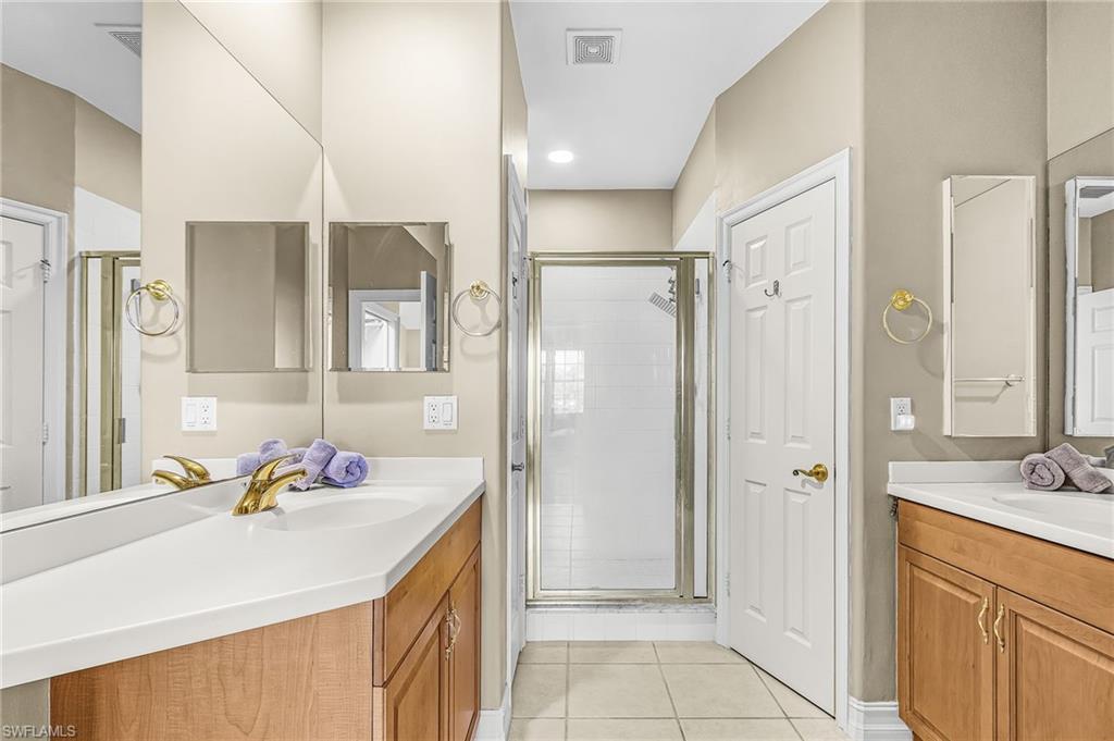 5626 Cape Harbour DR 202 photo 8