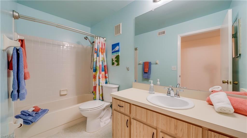 Bathroom No. 2 is just steps away from Bedroom No. 2. It's well equipped and festive! Guests will enjoy a tub-shower combination.