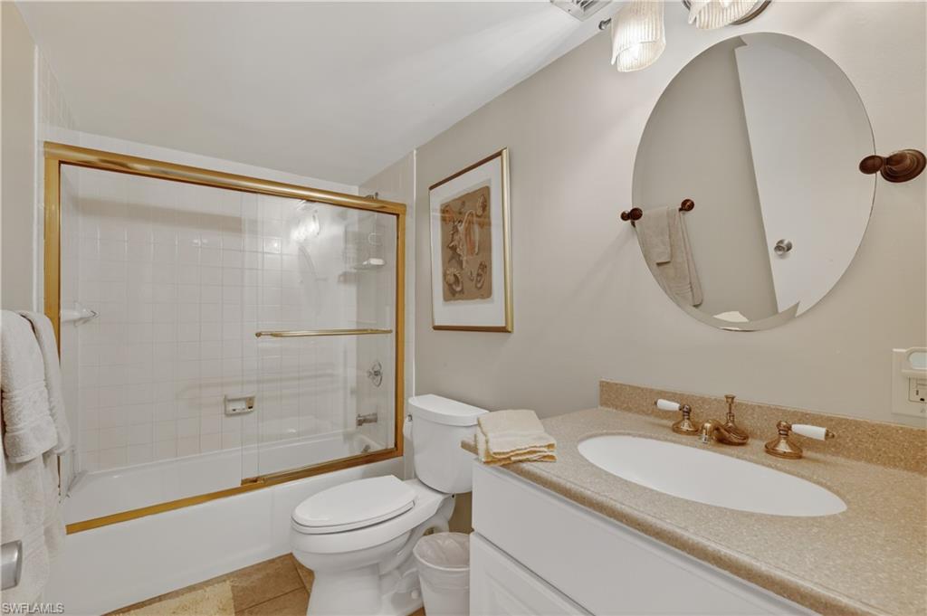 2nd Bathroom