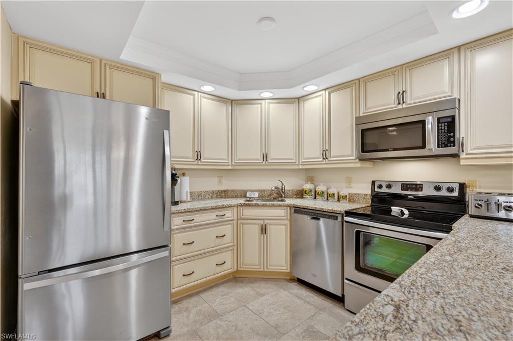 5 Bluebill AVE 201 photo 14