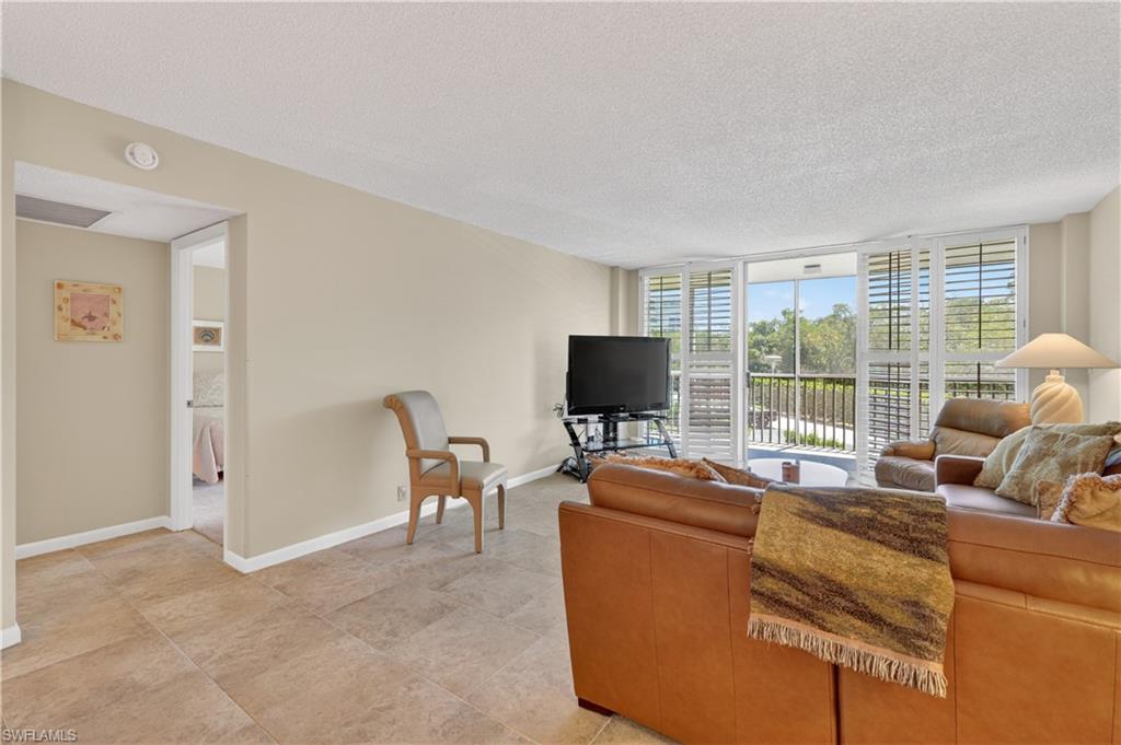 5 Bluebill AVE 201 photo 18