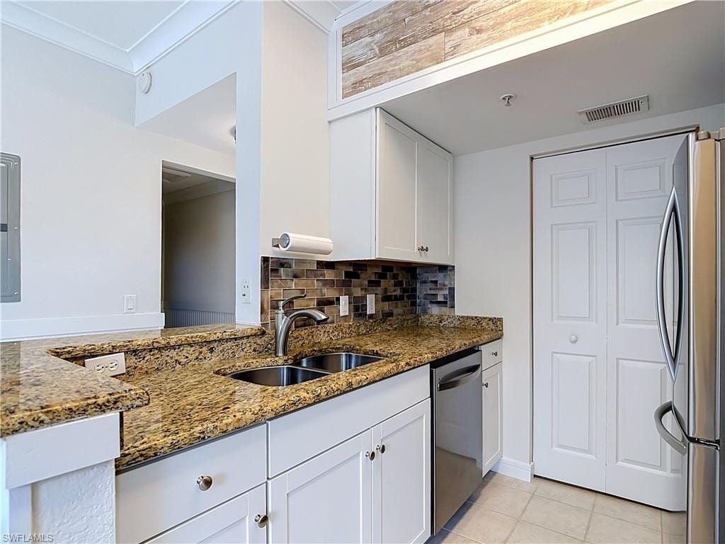15625 Ocean Walk CIR 206 photo 9