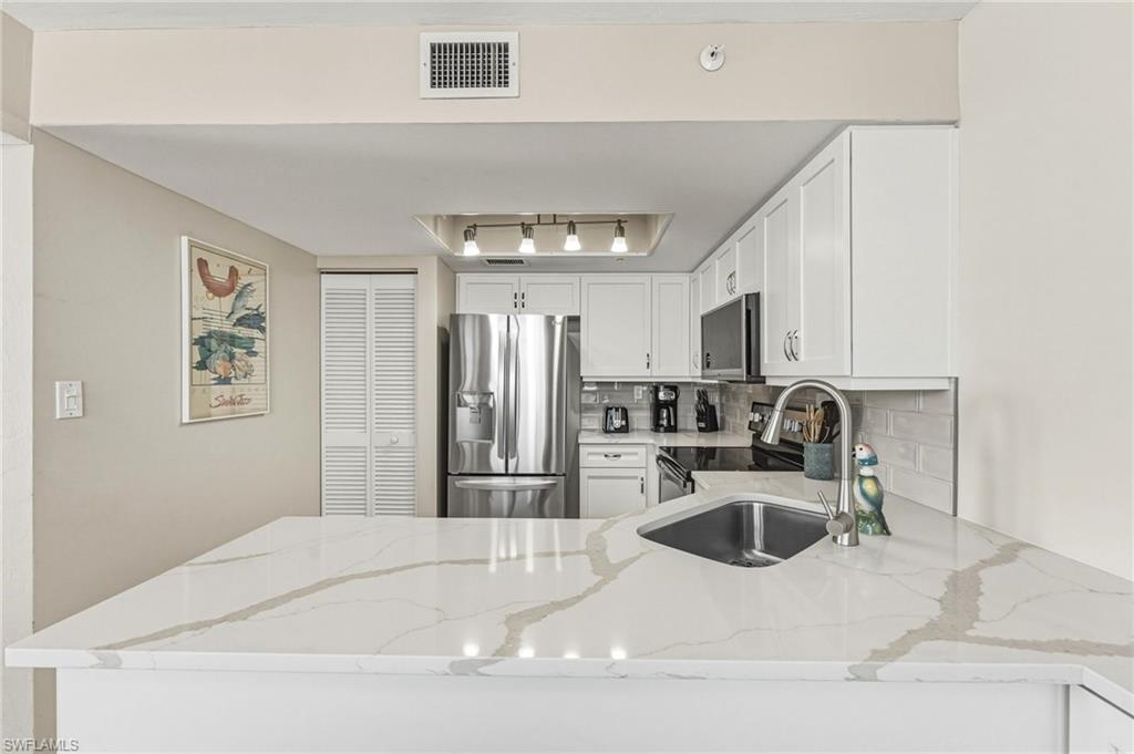 7390 Estero BLVD 404 photo 9