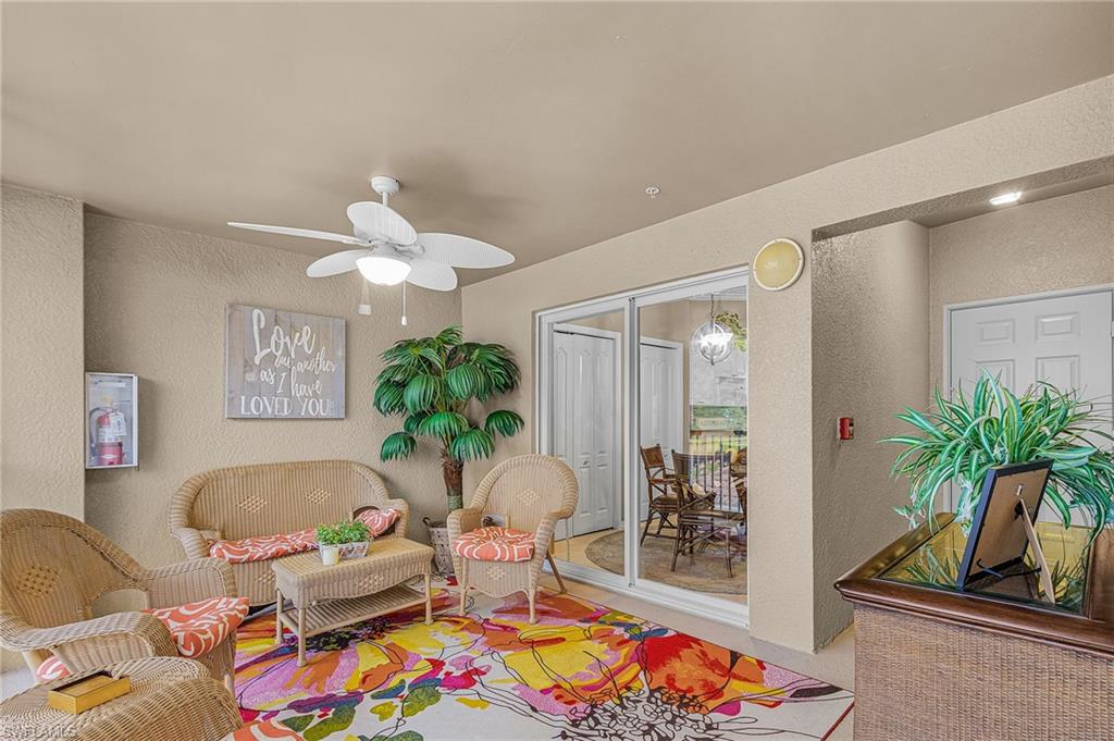 Entry lanai