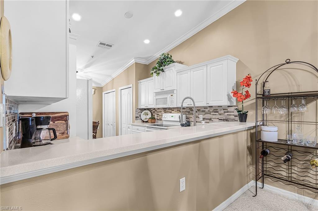10440 Wine Palm RD 5625 photo 9