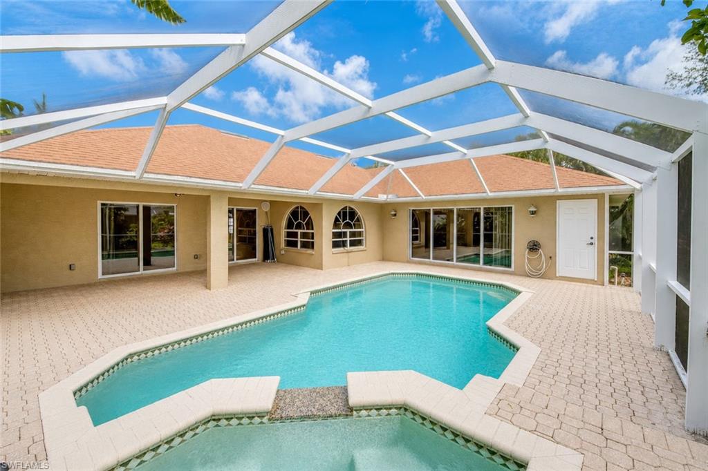 Screened Pool/Spa