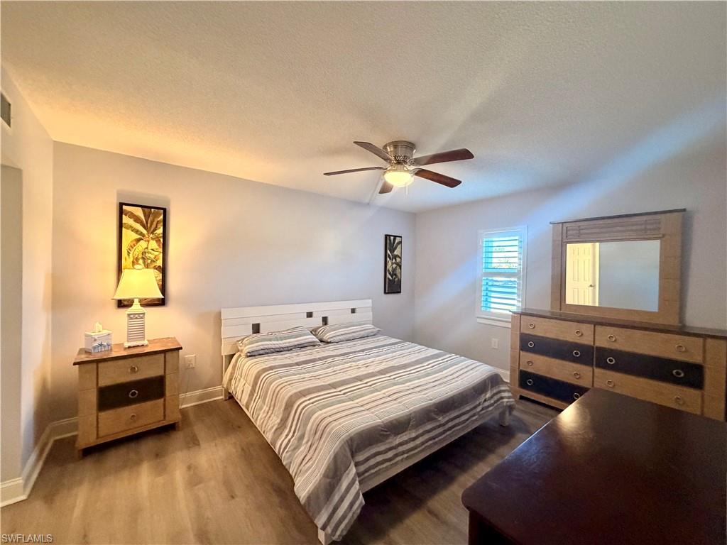 4912 Vincennes ST 103 photo 21