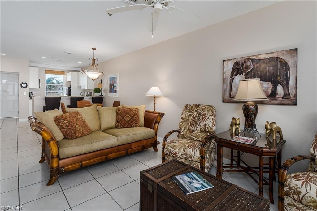 160 Palm ST 308 photo 7