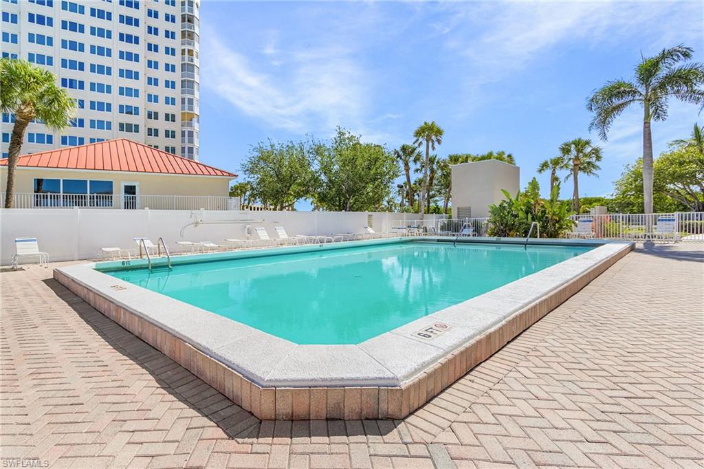 8701 Estero BLVD 907 photo 15