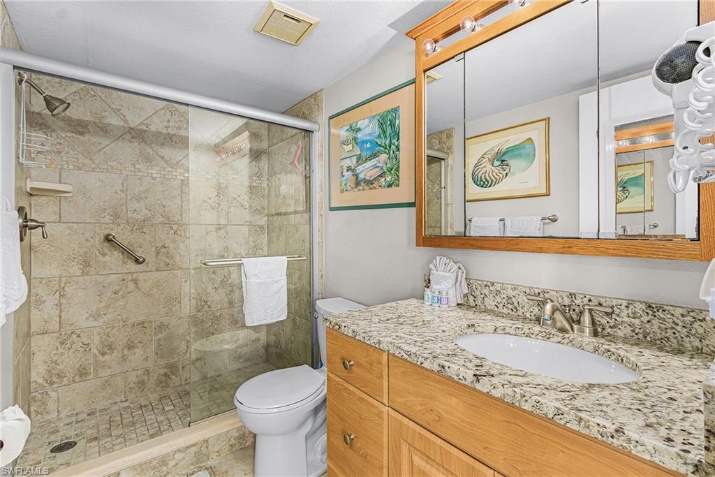 8701 Estero BLVD 907 photo 11