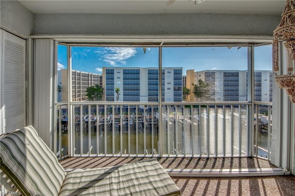 4541 Bay Beach LN 341 photo 9