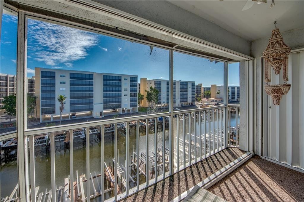 4541 Bay Beach LN 341 photo 10