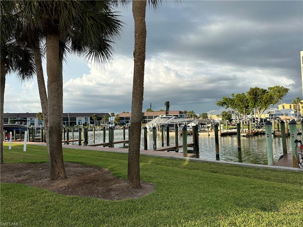 4541 Bay Beach LN 341 photo 35