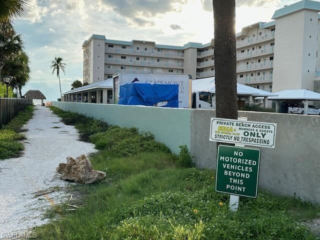 Private deeded beach access with convenient deeded parking across the street