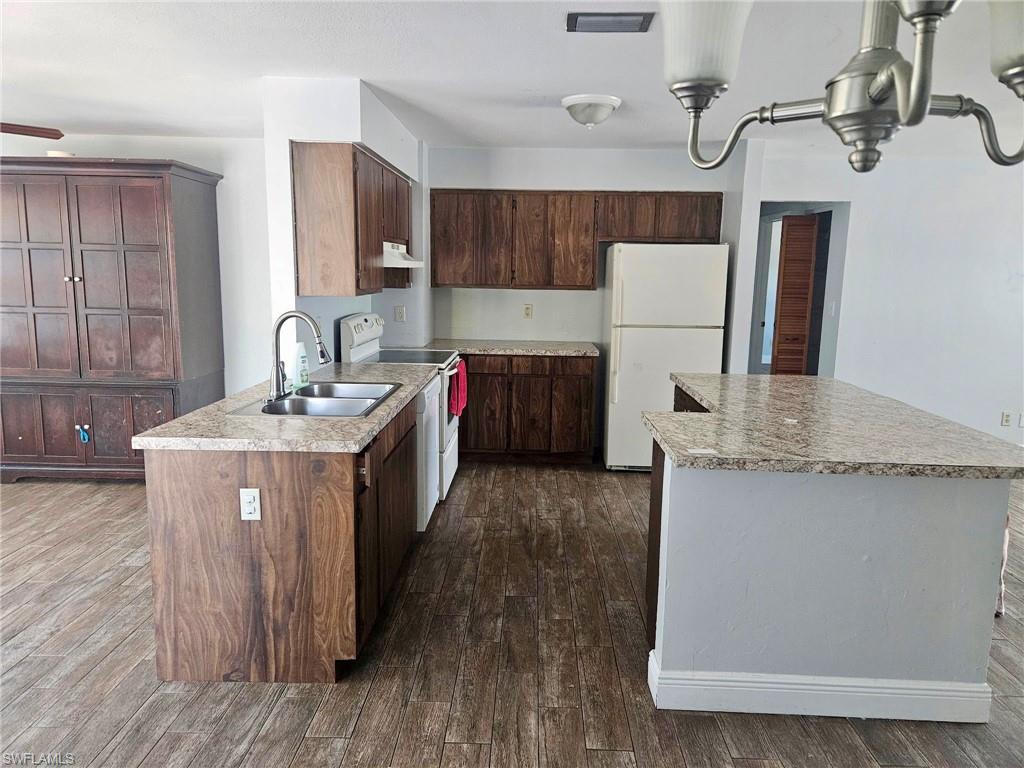 808 Greenwood AVE