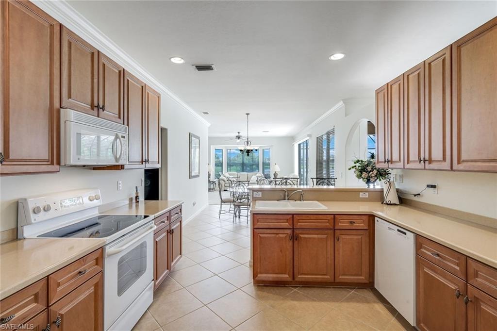 15076 BALMORAL LOOP photo 12