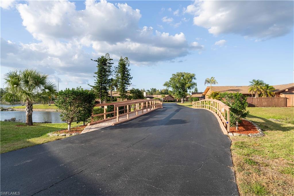 6414 Royal Woods DR photo 31