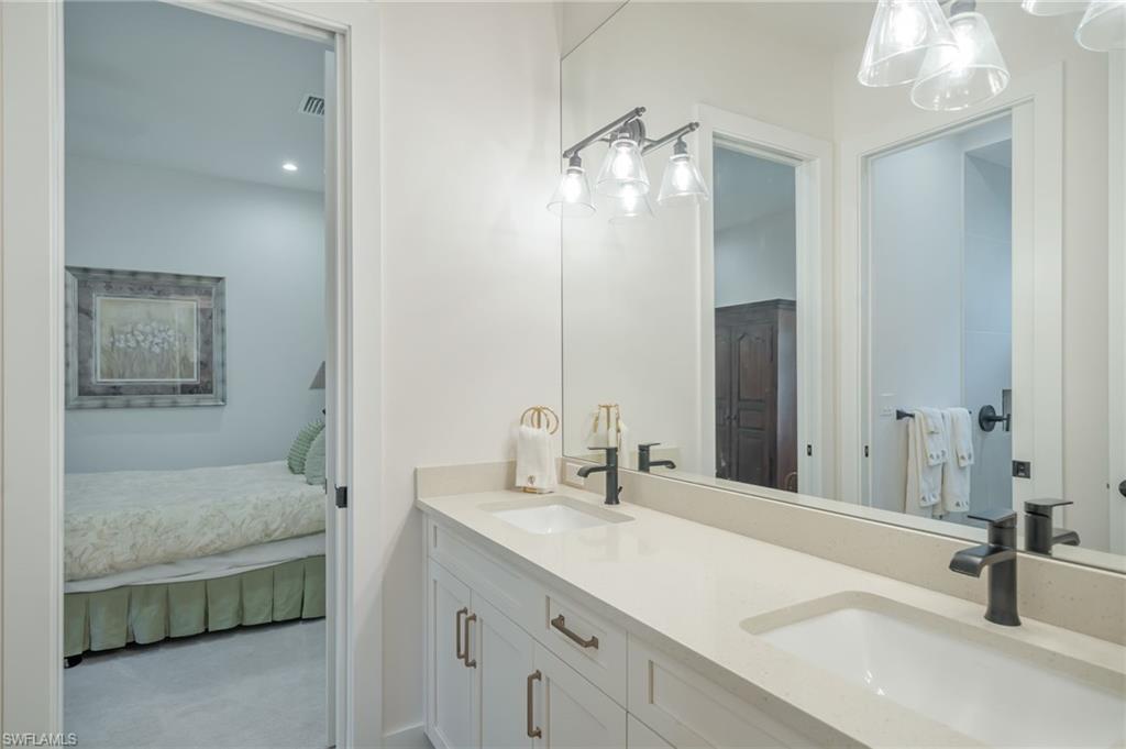 2943 Coco Lakes DR photo 23