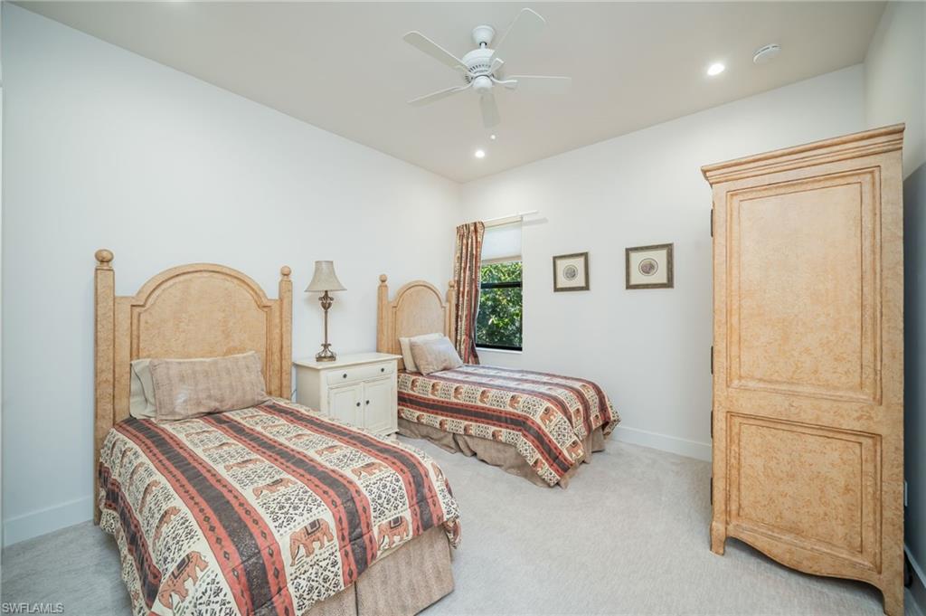2943 Coco Lakes DR photo 20