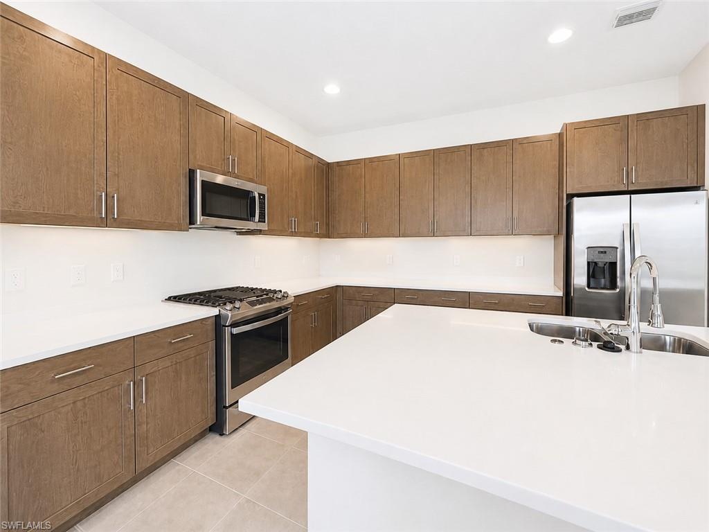 20921 Thistle Leaf LN photo 13