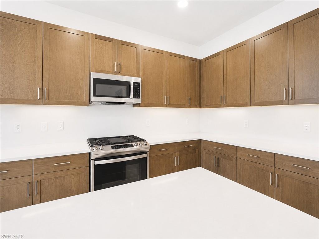 20921 Thistle Leaf LN photo 14