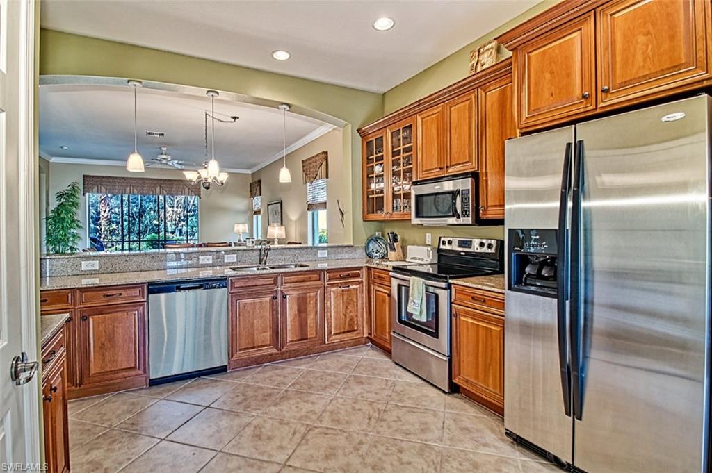 3460 Lakeview Isle CT photo 17