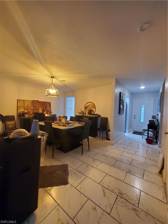 306 Hollywood ST photo 7
