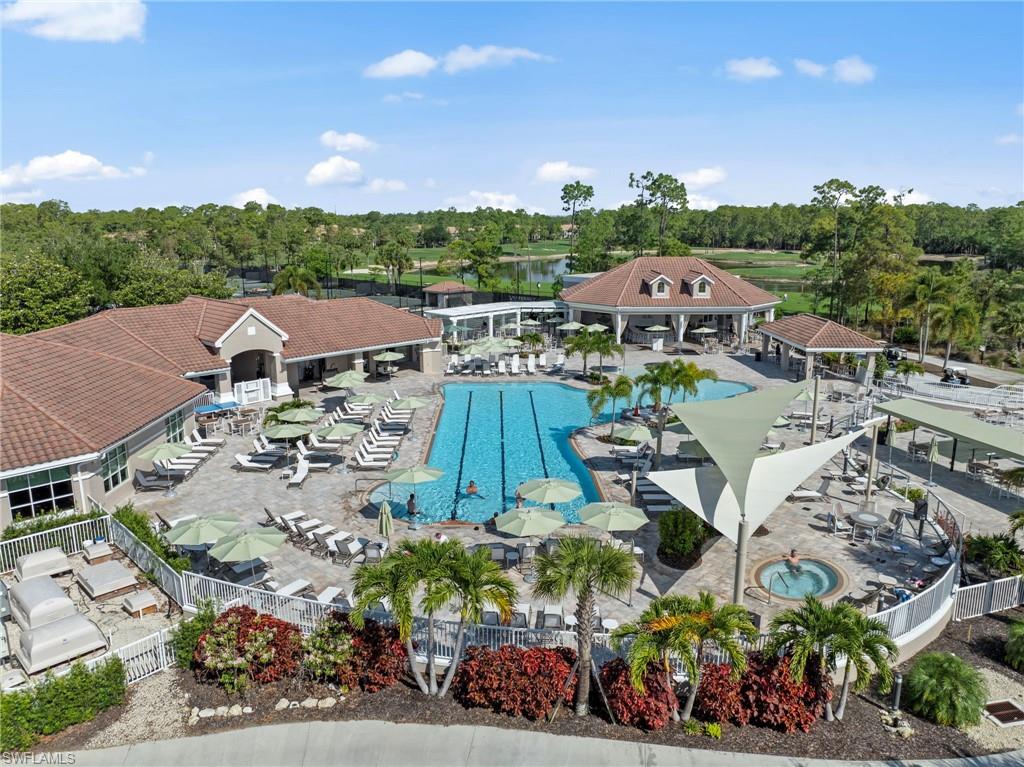 LUXURIOUS RESORT STYLE AMENITIES