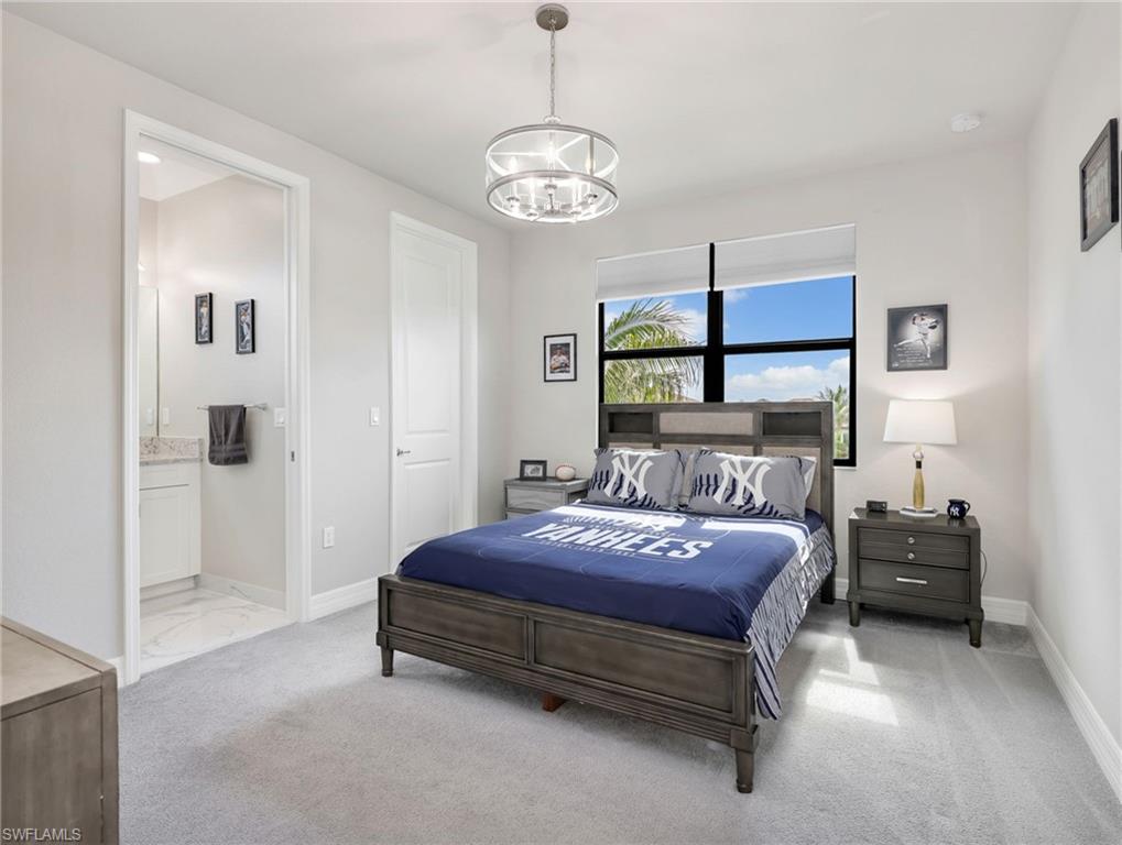 Bedroom 5 ENSUITE with walk in closet