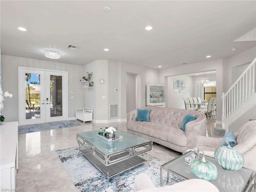 4716 Kensington CIR
