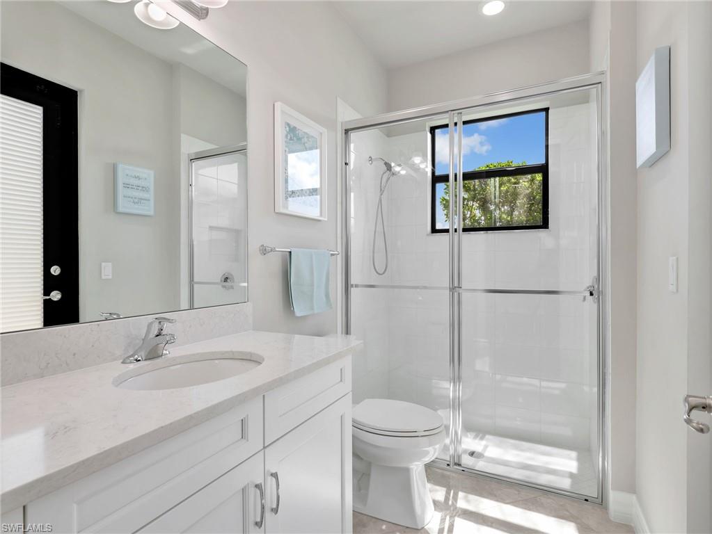 1st Floor Cabana Bath
