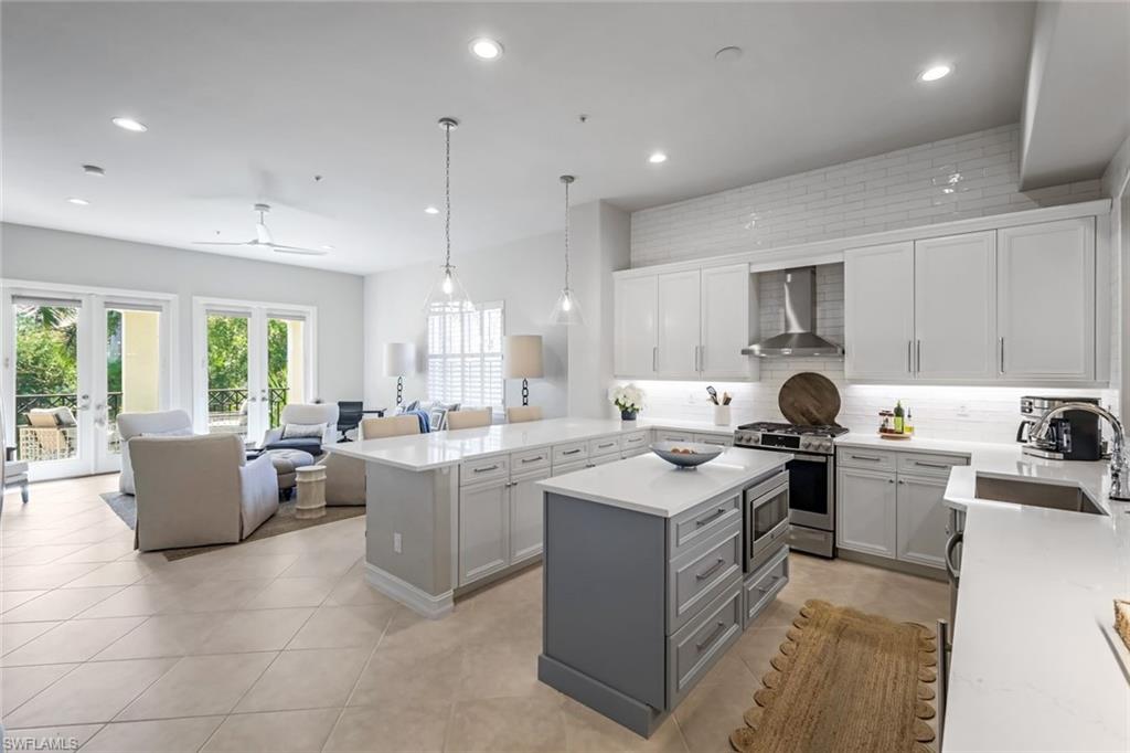 2851 Tiburon BLVD E 9-103 photo 8