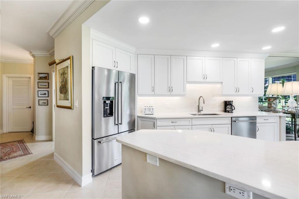 4901 Gulf Shore BLVD N 104