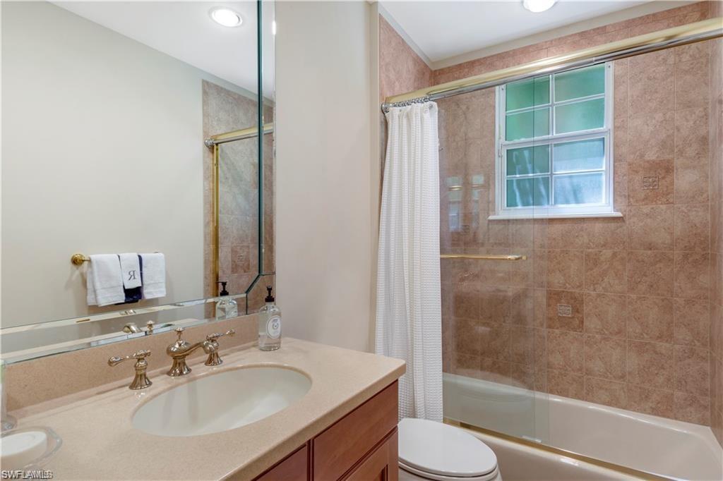 2864 Tiburon BLVD E 101 photo 16