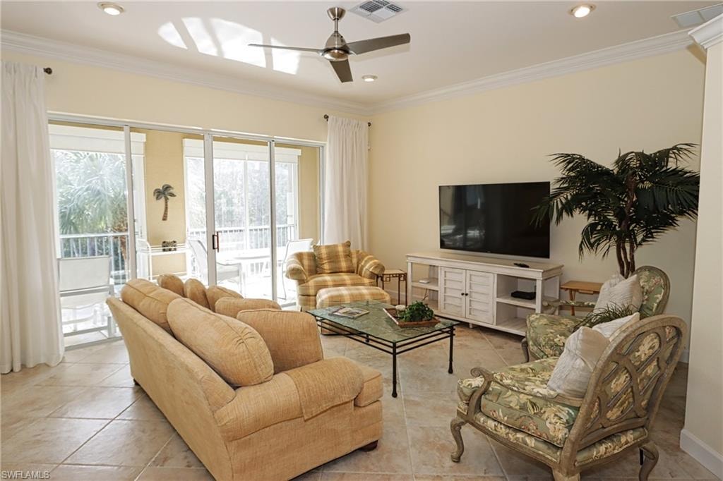 9616 Cypress Hammock CIR 201 photo 12