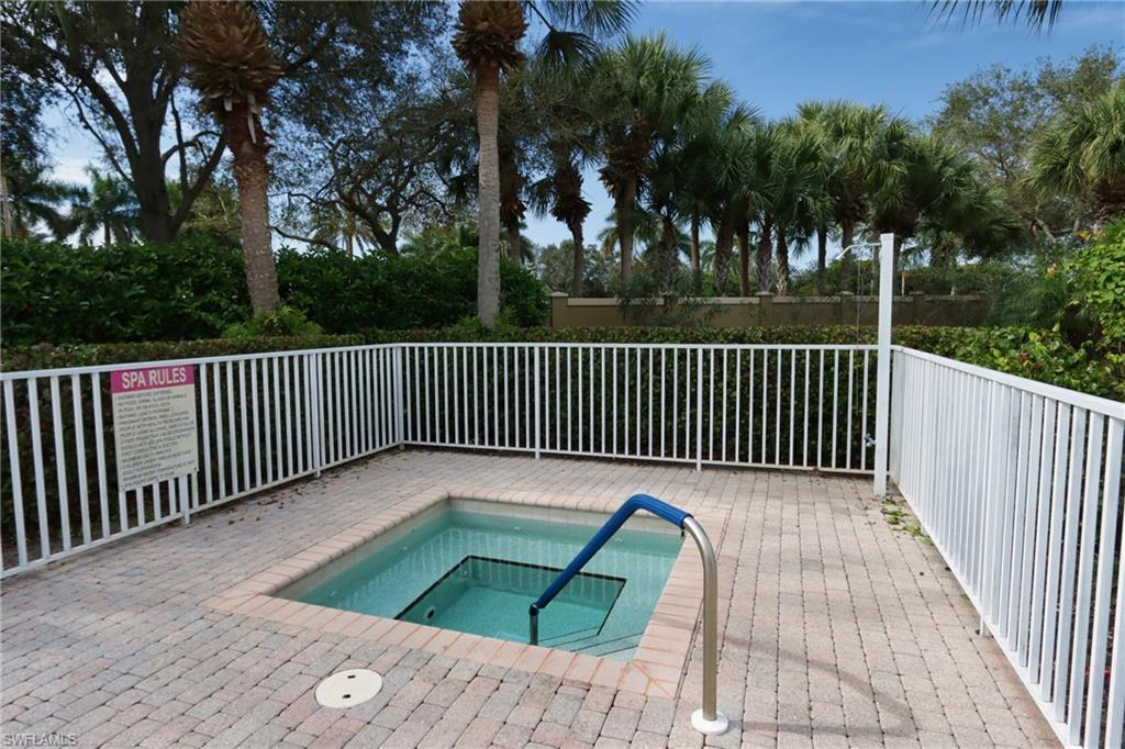 9616 Cypress Hammock CIR 201 photo 35