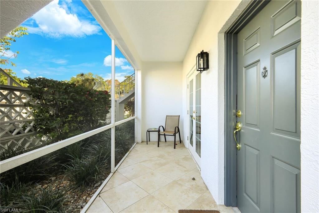 Screened Front entry