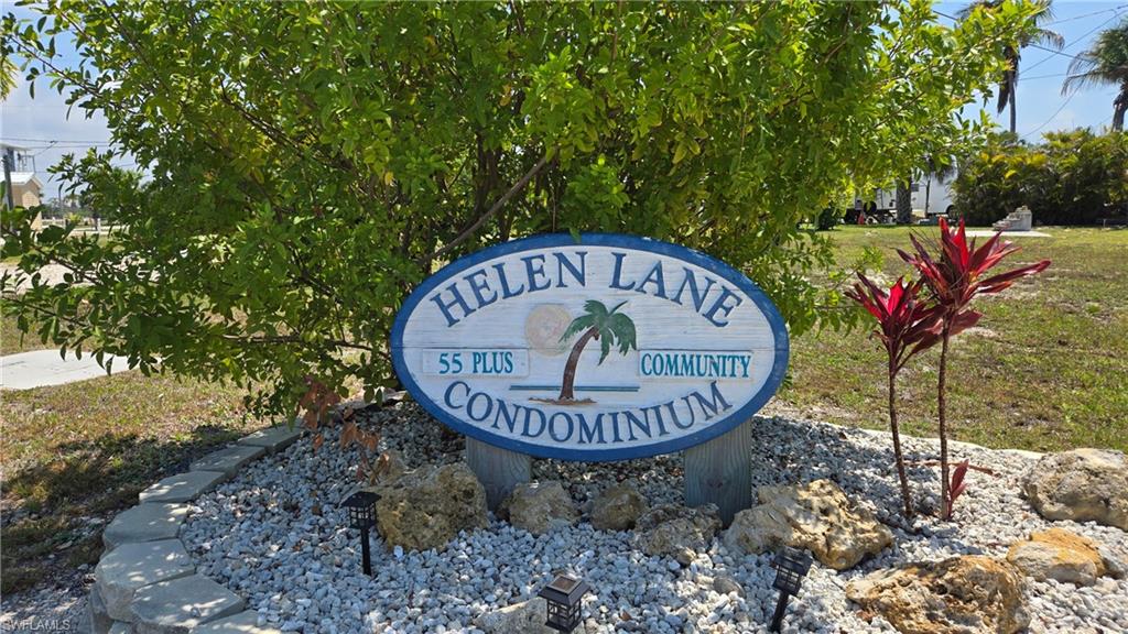 8 Helen LN photo 22