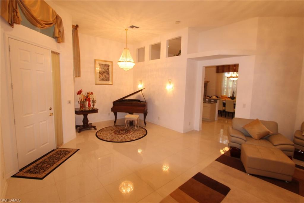 8526 Pepper Tree WAY