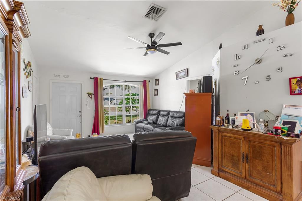 The PRIMARY SUITE is privately located on oneside of the home and features a HALLWAYENTRY with the IN-RESIDENCE LAUNDRY AREAconveniently tucked away.