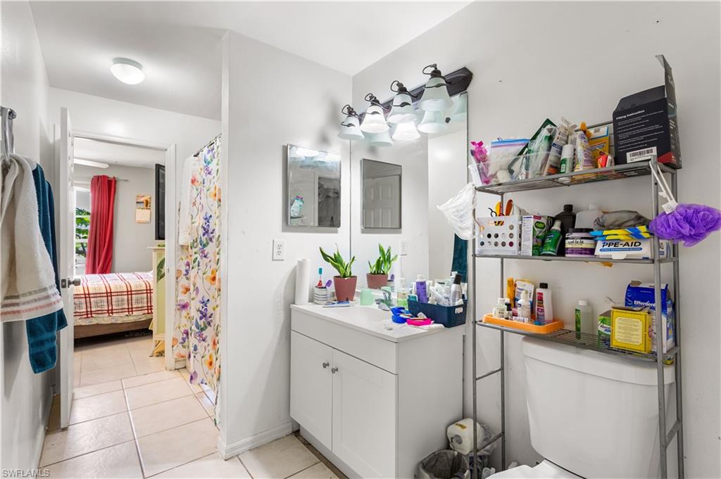 2nd Bathroom