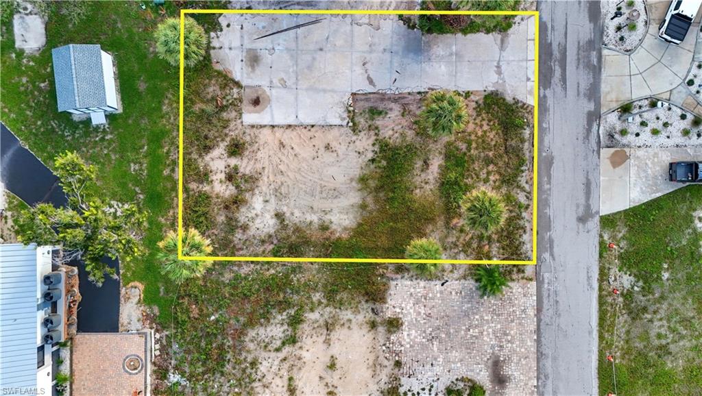 View of property location with property boundaries highlighted - Virtually Edited Image