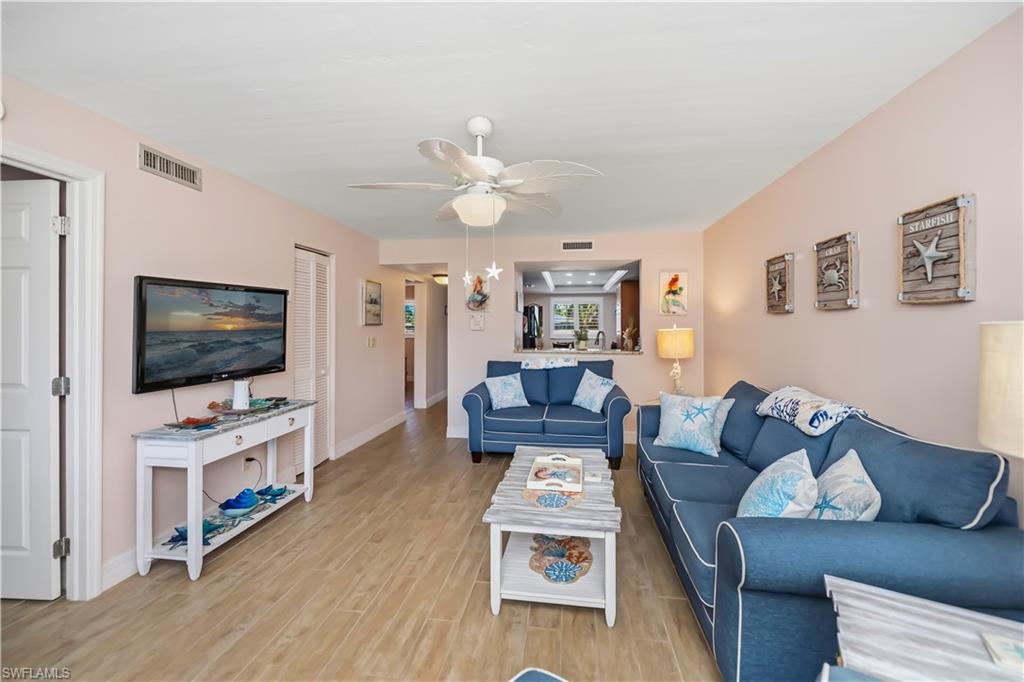 5255 Coronado PKWY 4 photo 6