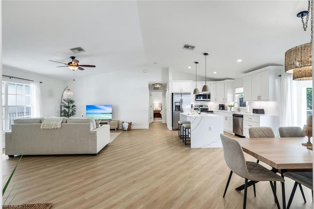 3322 Oasis BLVD photo 14