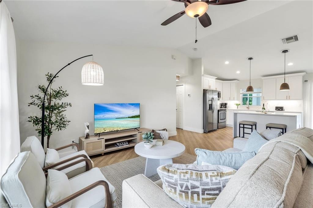 3322 Oasis BLVD photo 11