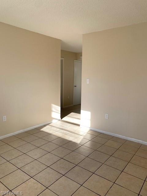 2324 Grand AVE photo 6