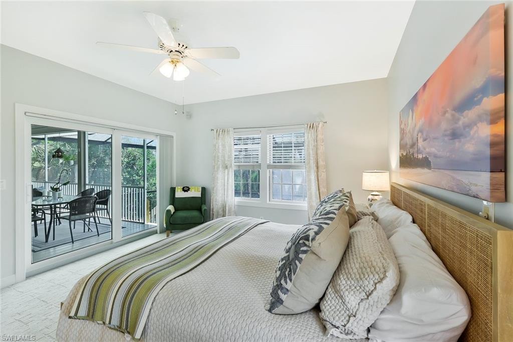 2130 Sunset CIR photo 22