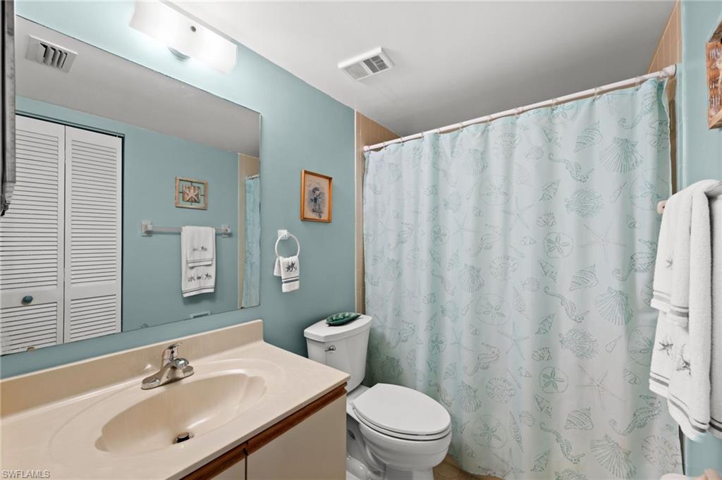 5784 Deauville CIR B103 photo 16
