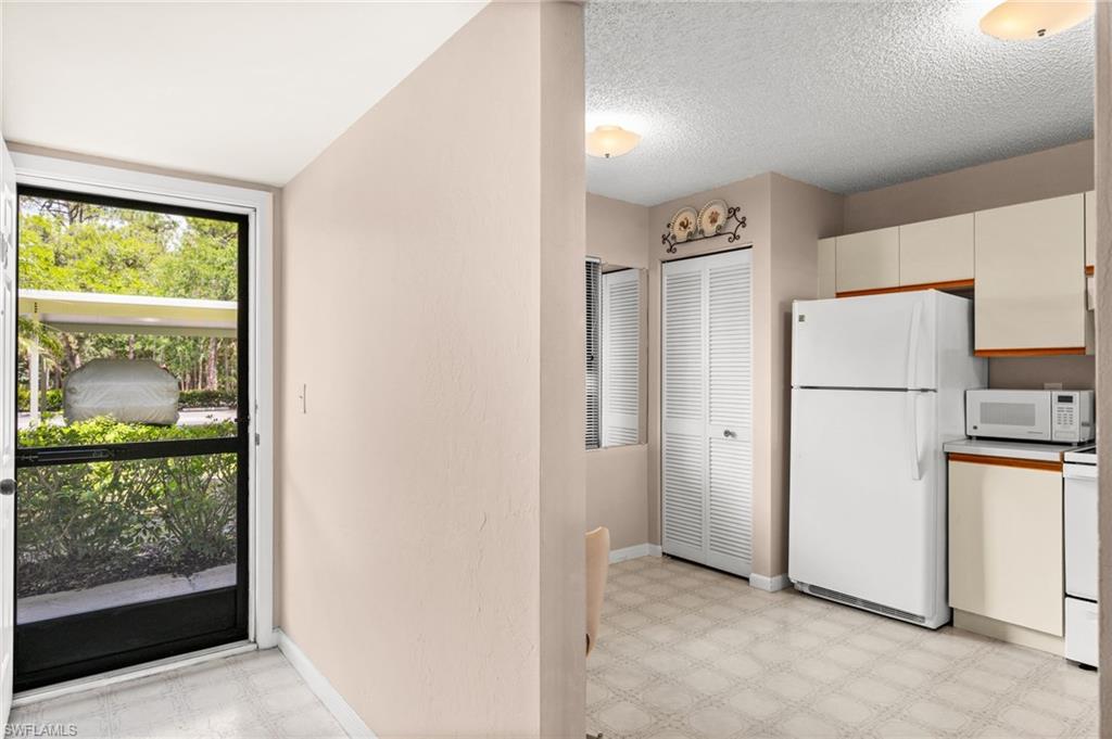 5784 Deauville CIR B103 photo 21