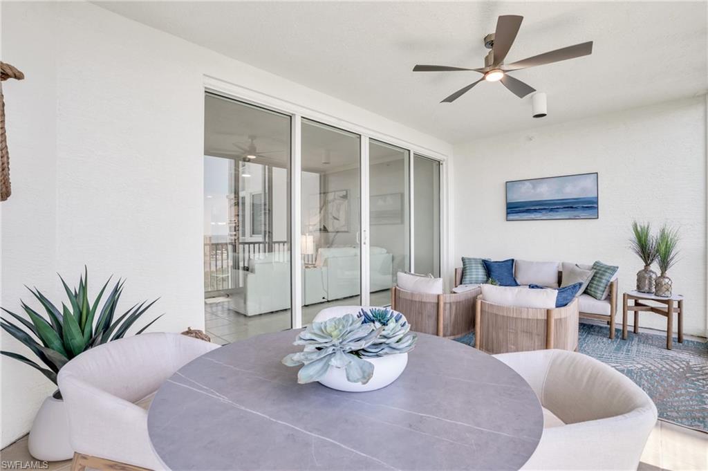 Dining space with ceiling fan
